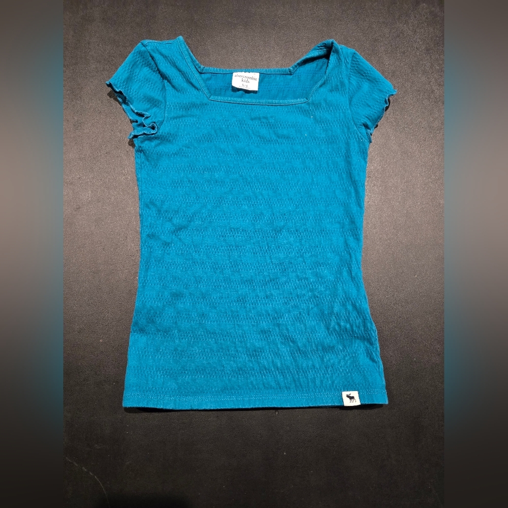 Abercrombie Girls Ruffled Tee 5/6